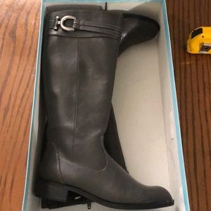 Life Stride Sinclair dark grey boots 6.5